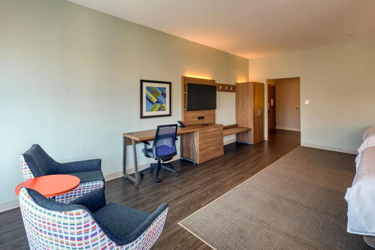 Holiday Inn Express & Suites - Charlotte - South End By Ihg 3*,  United States