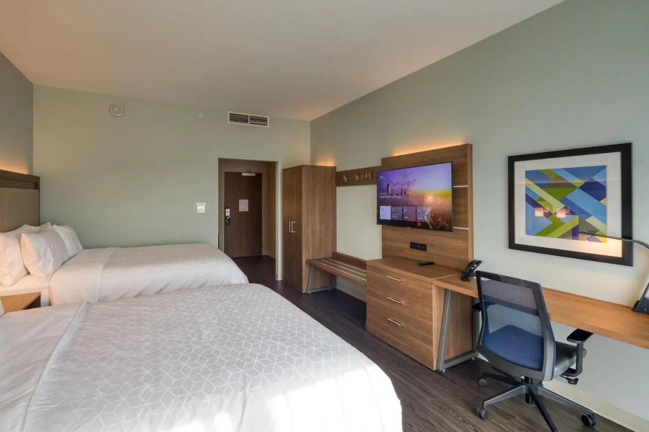 Holiday Inn Express & Suites - Charlotte - South End By Ihg Hotel